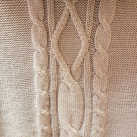NWT 🤎 GUESS by Marciano Beige Sweater Size Large - Picture 9 of 9
